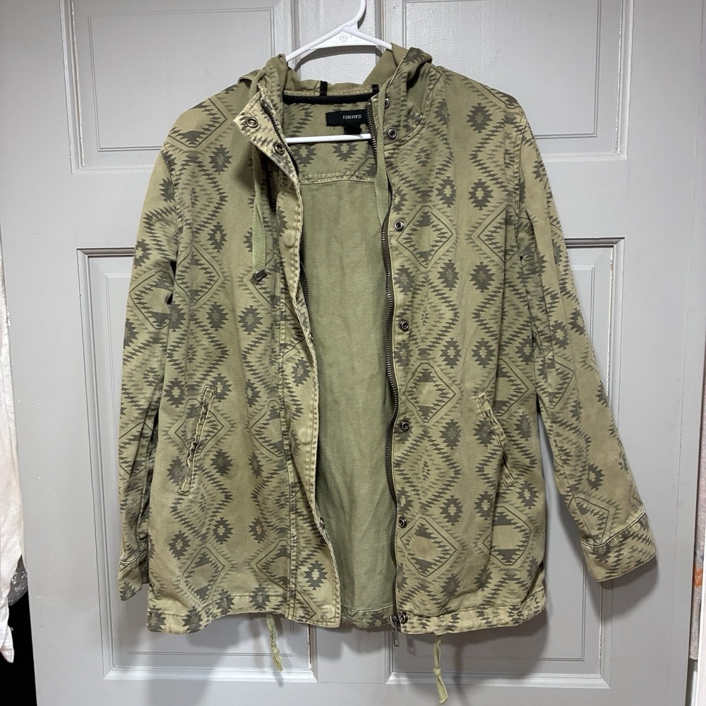 Forever 21 Mens Jacket Medium Geometric Printed Green Full Zip Snap closure